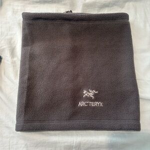 Arcteryx men’s wool neck warmer